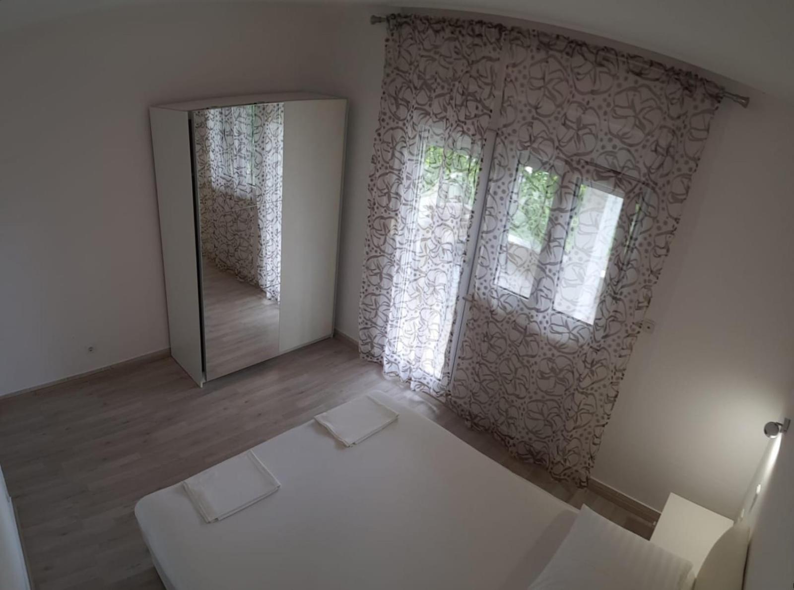 Apartmani Jureta Округ Горни Экстерьер фото