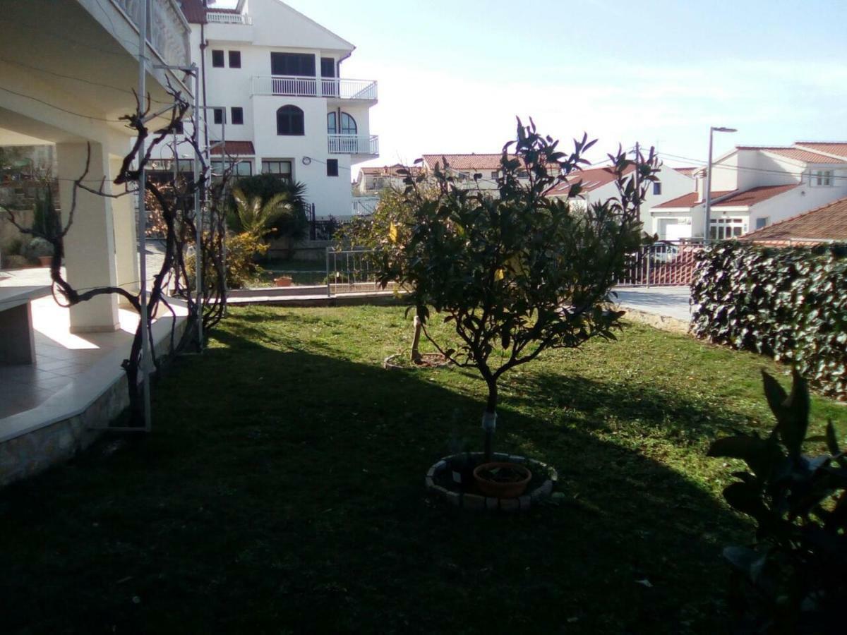 Apartmani Jureta Округ Горни Экстерьер фото
